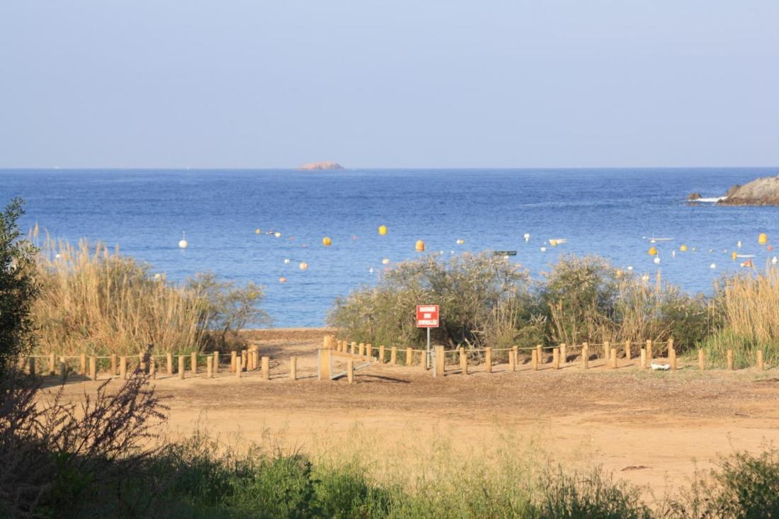 Maison De 4 Chambres De Front De Mer Corse-Du-Sud Appietto Kültér fotó
